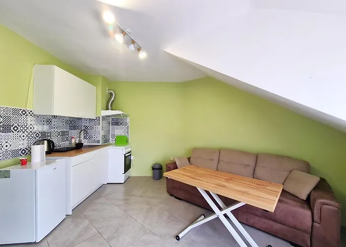 матео едностаен окръжна болница Lägenhet